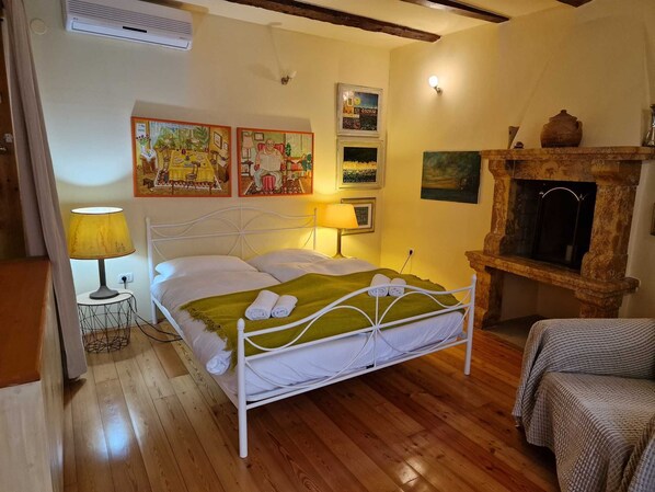 1 quarto, ferros/tábuas de passar roupa, Wi-Fi de cortesia