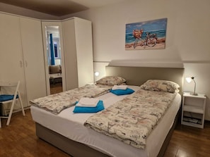 1 Schlafzimmer, Bügeleisen/Bügelbrett, kostenloses WLAN, Bettwäsche