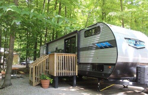RV Rental #13 Sleeps 6 people