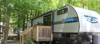 RV Rental #13 Sleeps 6 people
