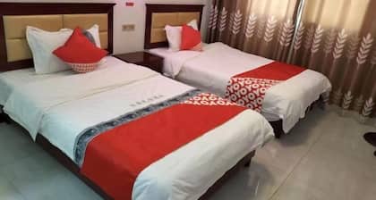 Enshi Erhua Hotel