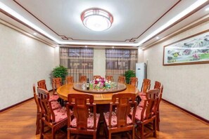Uklassifisert bilde, 2 av 79, knapp