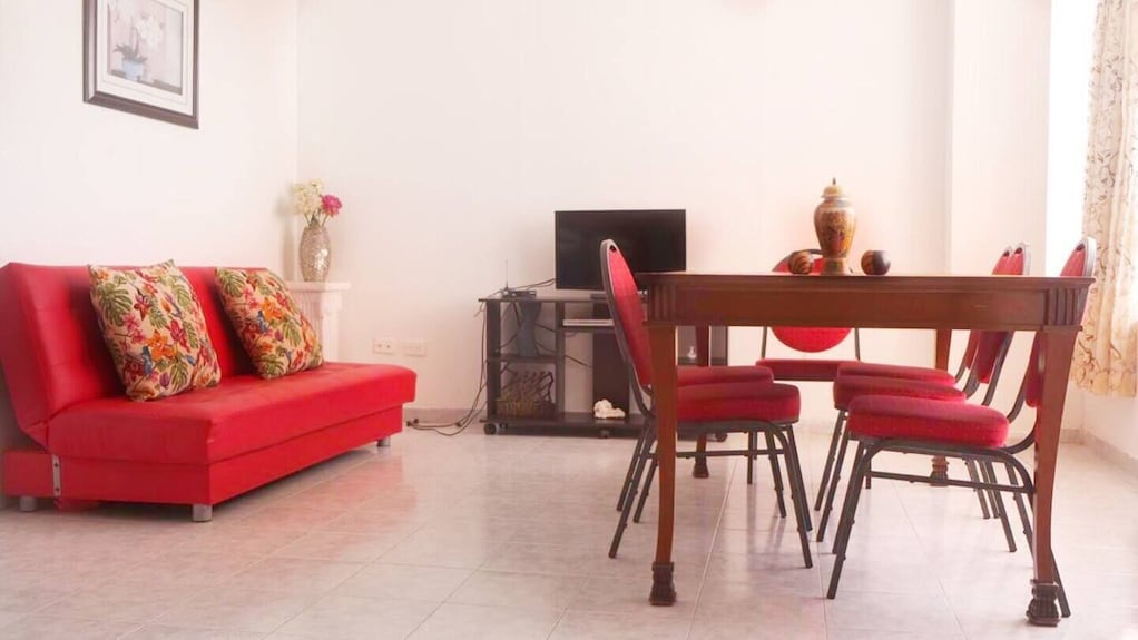 Apartamento Con Piscina , Cerca A La Playa Principal - San Andrés
