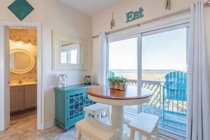 Dining - Amazing Views, Hot Tub, Elevator, Steps to Beach (North Topsail Beach)