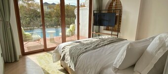 Qianshen Hotel