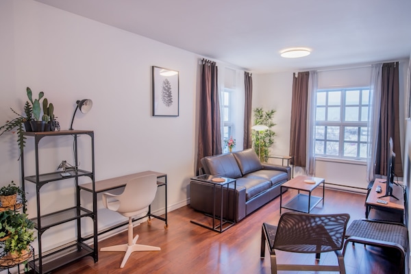 Apartamento, suíte, vista para a marina | Lounge