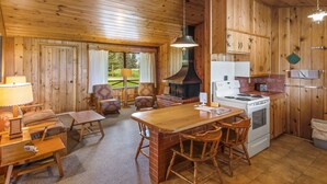 Interior - Two bedroom log cabin (Ennis)