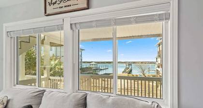 Wright Street by Carolina Getaway-Walk to Wrightsville Beach & Enjoy Great Views