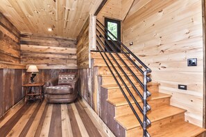 Interior - newly remodeled lakeside cottage on Little Saint Germain on snowmobile trail (St. Germain)