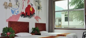 Penglai Inn Mount Hua