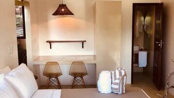 1 chambre, bureau, Wi-Fi gratuit, draps fournis