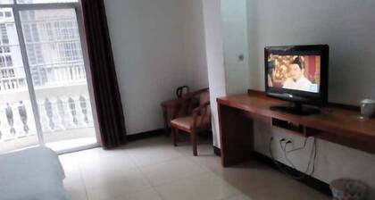 Dongxing Sijibianjie Hotel