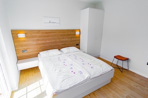 1 habitación, internet y ropa de cama 
