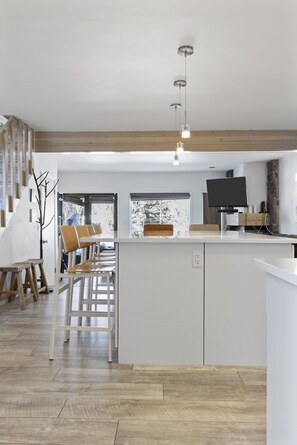 Dining - Outpost: South Teton B - Close to Town! (Jackson)