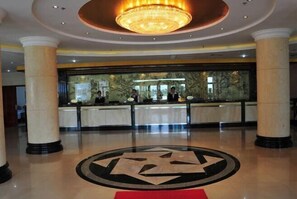 Lobby - Yintan Hotel (Rushan)