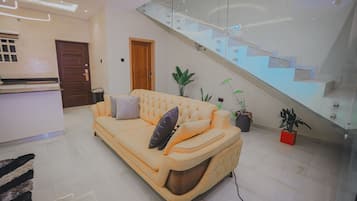 Apartment | Living area