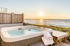 Baignoire à remous extérieure