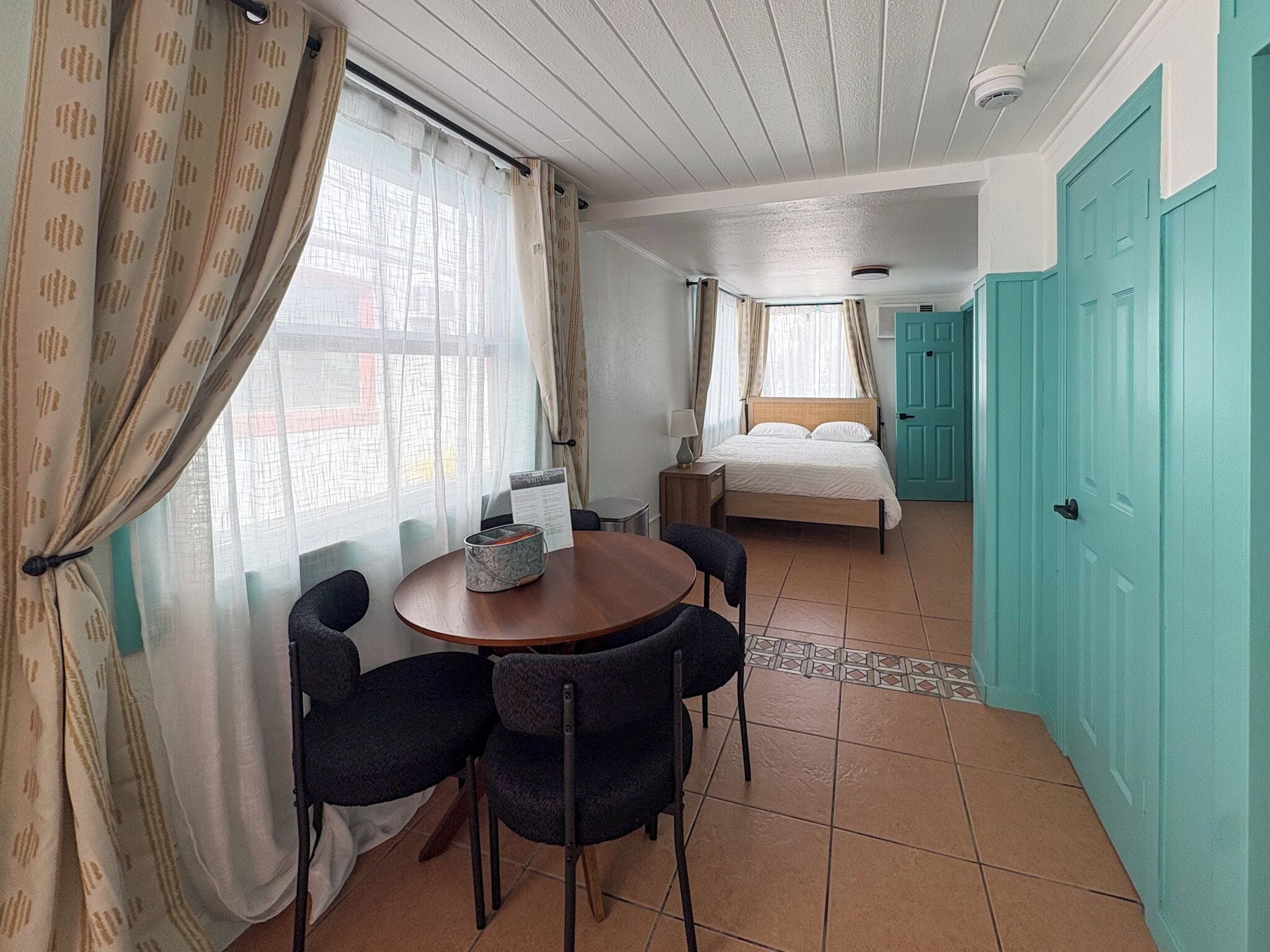 프리미어 스튜디오, 퀸사이즈침대 1개 및 소파베드 | 무료 WiFi, 침대 시트