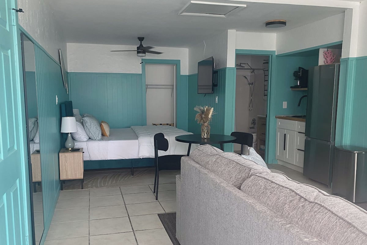 1 bedroom, free WiFi, bed sheets