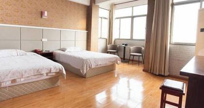 Taohuanyuan Hotel