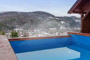 Outdoor pool - Pensiunea Cascada (Vidra)