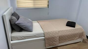 3 chambres, bureau, fer et planche à repasser, Wi-Fi gratuit