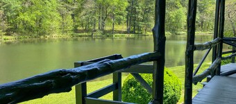 Lakefront Condo  Historic Flat Rock at Mill House Lodge Sleeps 2 Newly Renovated