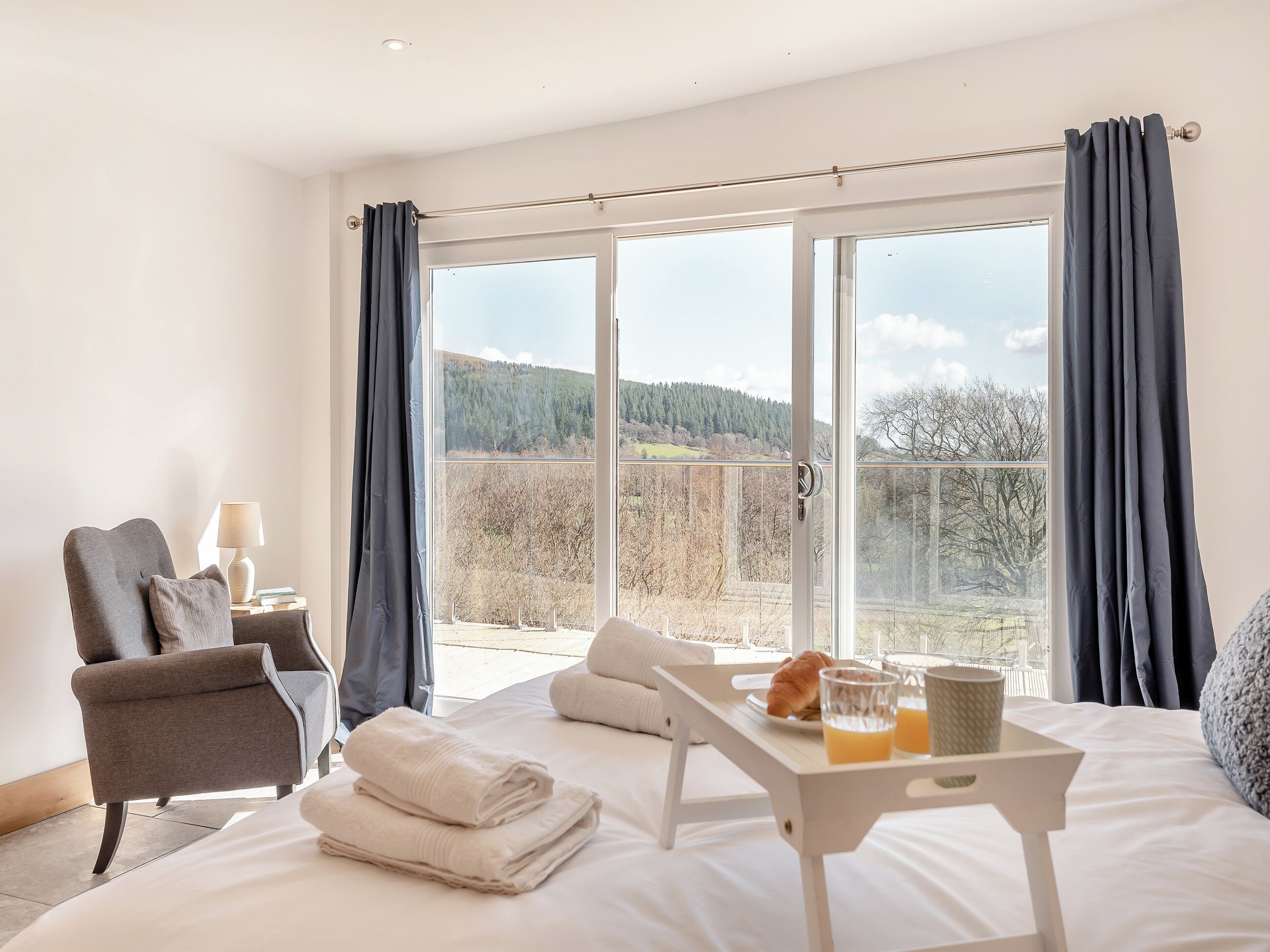 3 間睡房、免費 Wi-Fi、床單