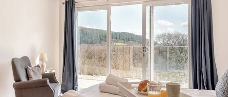 3 dormitorios, wifi gratis, ropa de cama