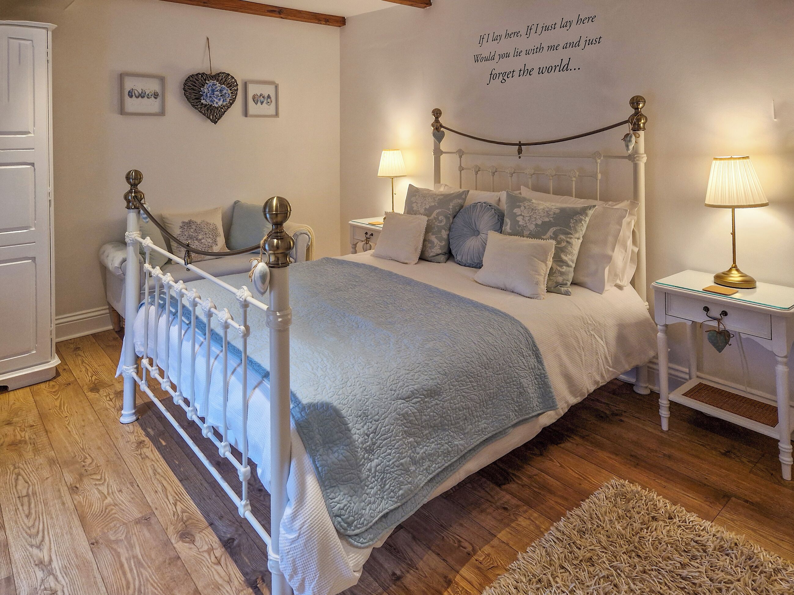 2 habitaciones, wifi gratis y ropa de cama 