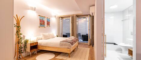 1 chambre, fer et planche à repasser, accès Internet, draps fournis