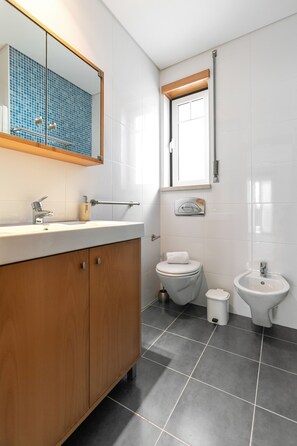 Haartrockner, Handtücher