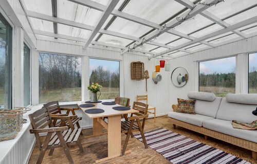 Lovely home in Randbøl with kitchen