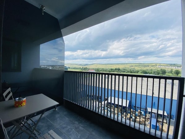 Executive Apartment | Terrace/patio