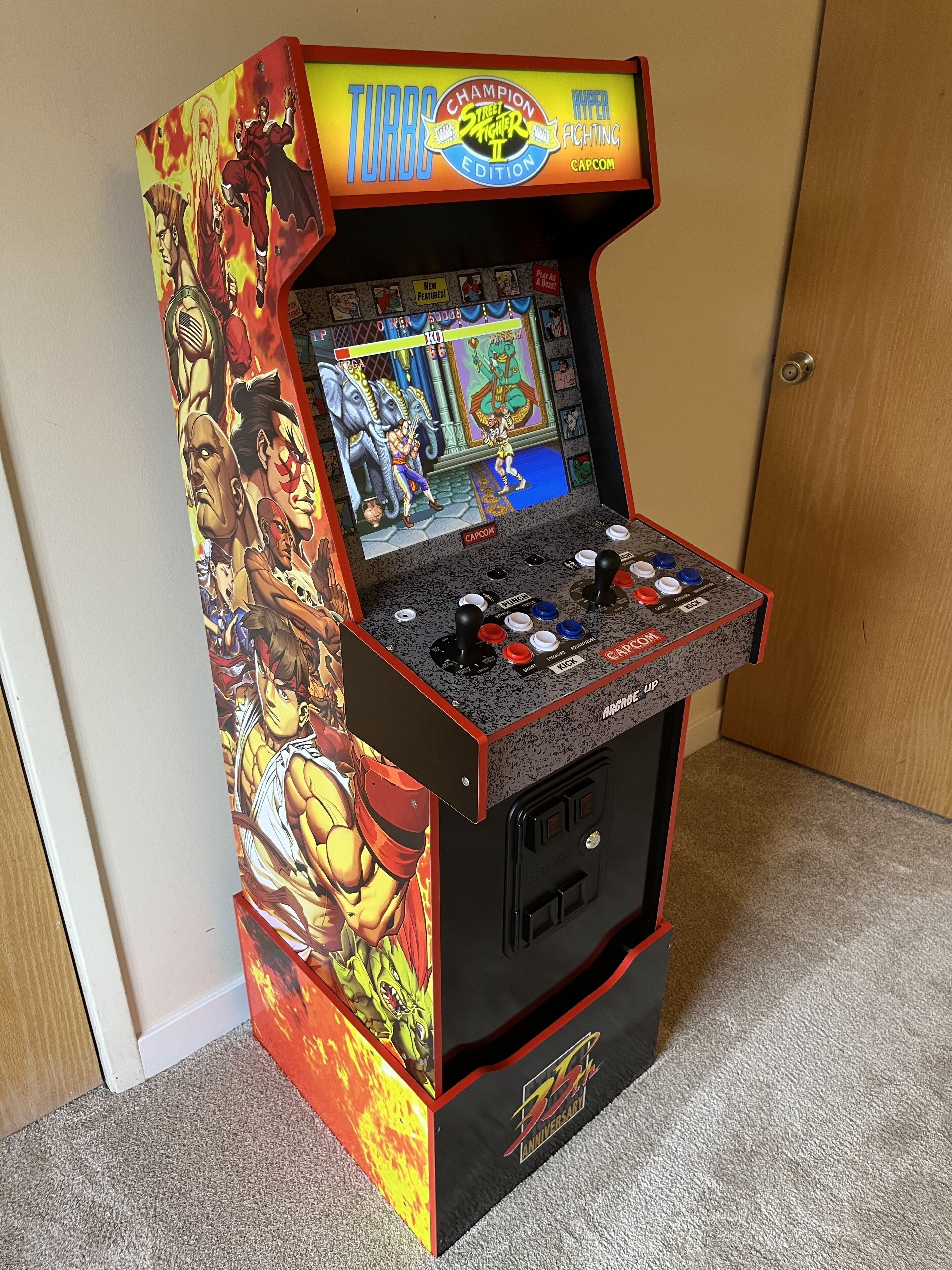 A Turbo Street Fighter II arcade machine with a 35th anniversary design.