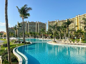 Alberca al aire libre 