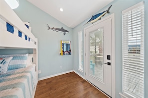 3 habitaciones, tabla de planchar con plancha y wifi gratis