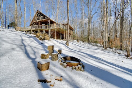 3 Mi to Cave Run Lake! Nature-Centric Family Cabin