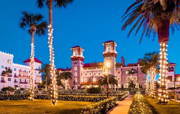 Exterior - Quality walkout unit, Steps from the sand, Ocean Views from living room  (Saint Augustine Beach Florida)