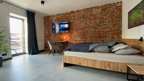 1 slaapkamer, een bureau, een strijkplank/strijkijzer, gratis wifi