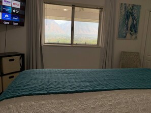 3 bedrooms, iron/ironing board, travel crib, free WiFi