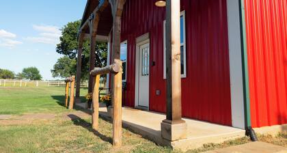 Dog-Friendly Texas Ranch w/ Patio, Horses On-Site