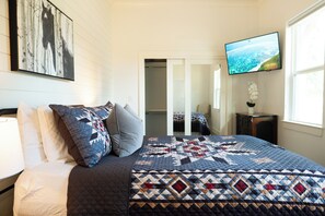 2 habitaciones, escritorio, wifi y ropa de cama 