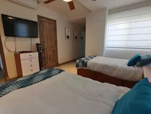 2 bedrooms, free WiFi, bed sheets