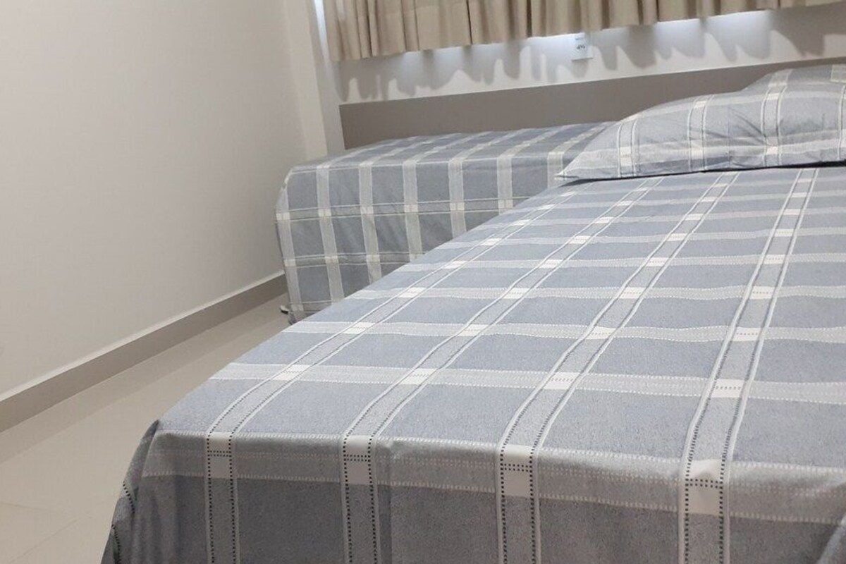 Apartamento básico | 2 dormitorios, ropa de cama hipoalergénica, cortinas opacas