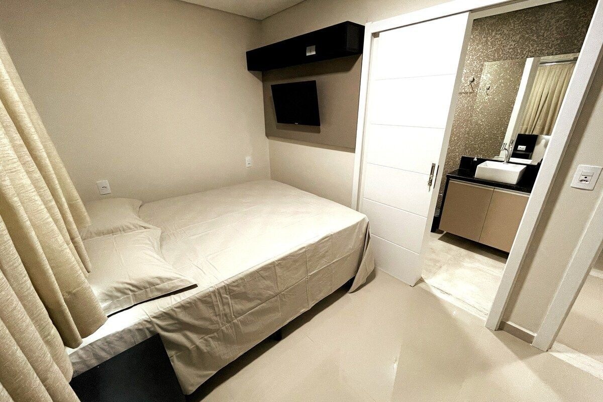 Apartamento básico | 2 dormitorios, ropa de cama hipoalergénica, cortinas opacas