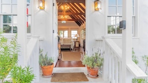 Property grounds - Romantic Carmel Cottage: Ocean & Country Views (Carmel)