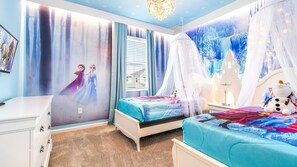 9 bedrooms, iron/ironing board, WiFi, bed sheets