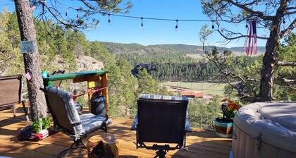 Eagle's Nest Cabin / Sibley4 Tent combo @EvansCliff hot tub canyon views