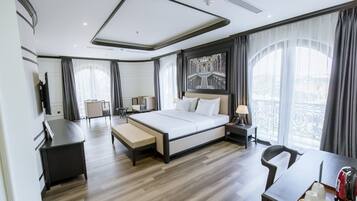 Habitación Prestigio | Ropa de cama de alta calidad y artículos del minibar gratis